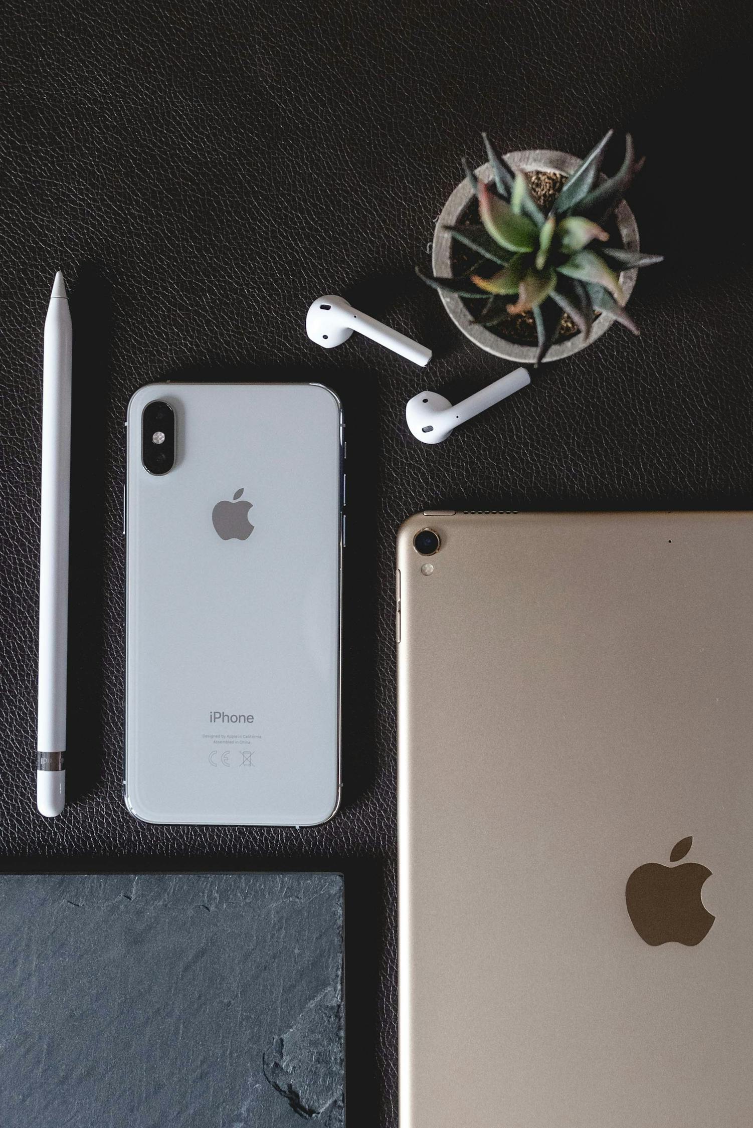苹果iPhone 14系列最新价格表，官网报价一览